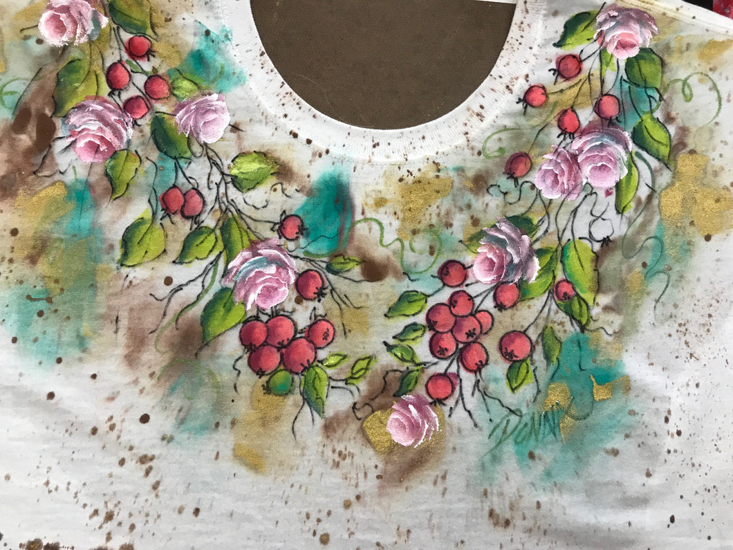 Rosebuds and Berries Wreath Shirt Downloadable Video Lesson